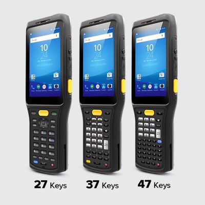 4 pouces Android PDA tenu dans la main